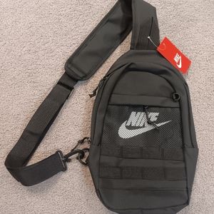 Nike Crossbody Sling Chest Bag 10x14